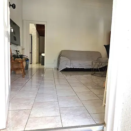 Kings Bungalow בית נופש Paphos